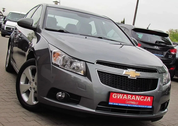 Chevrolet Cruze cena 19900 przebieg: 212000, rok produkcji 2010 z Skaryszew małe 497